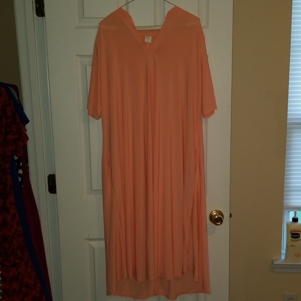 Plus size dress